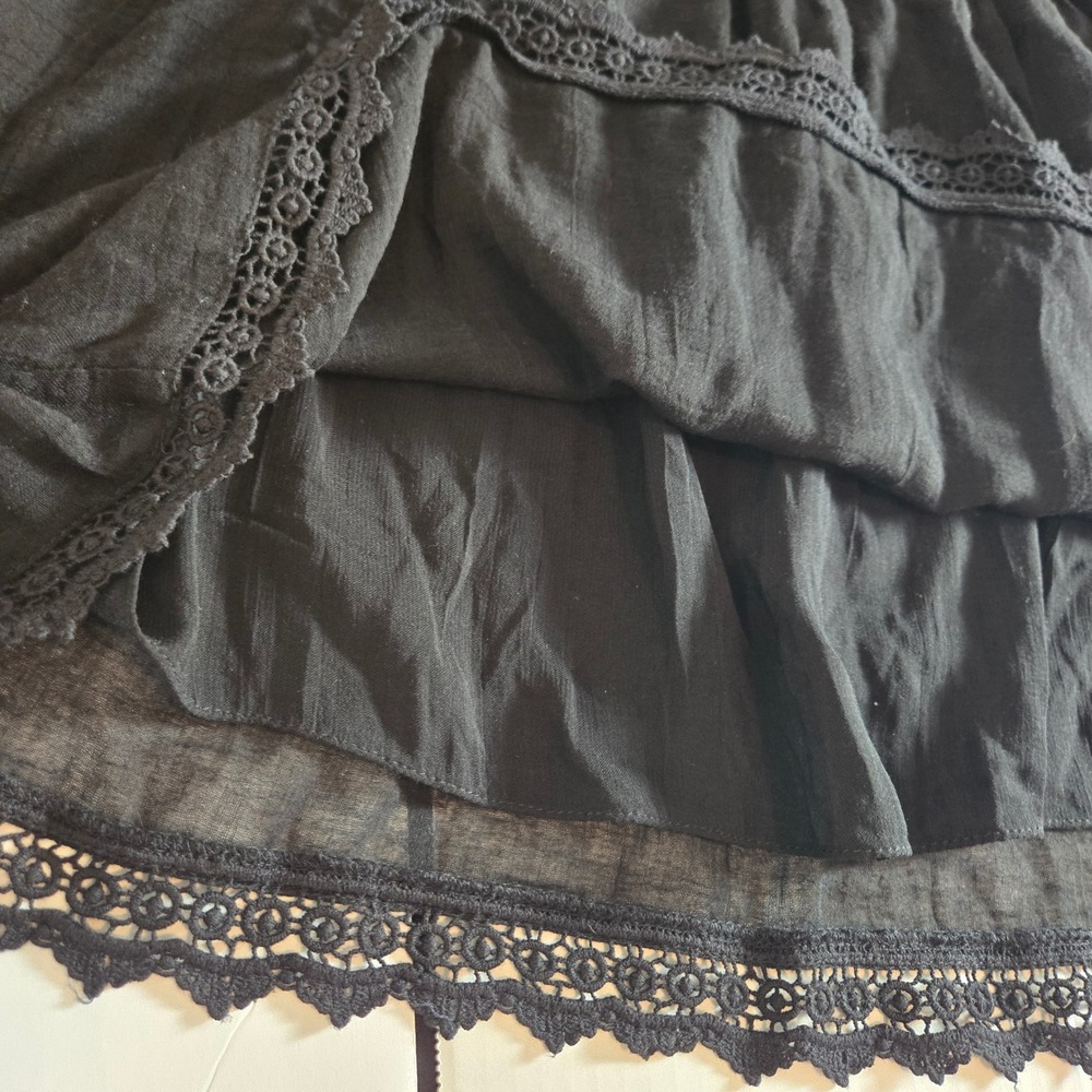 Zara Trafulac Black Off Shoulder Smocked Crop Top Bell‎ Sleeve Lace Trim Medium - Picture 4 of 8